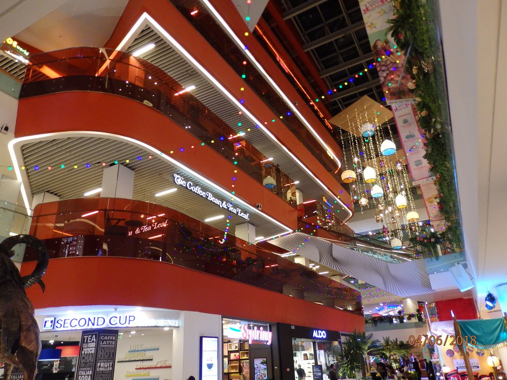 مرکز خرید در کوالالامپور مالزی